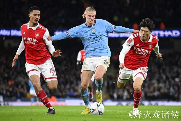 曼城客场击败水晶宫，继续紧追阿森纳